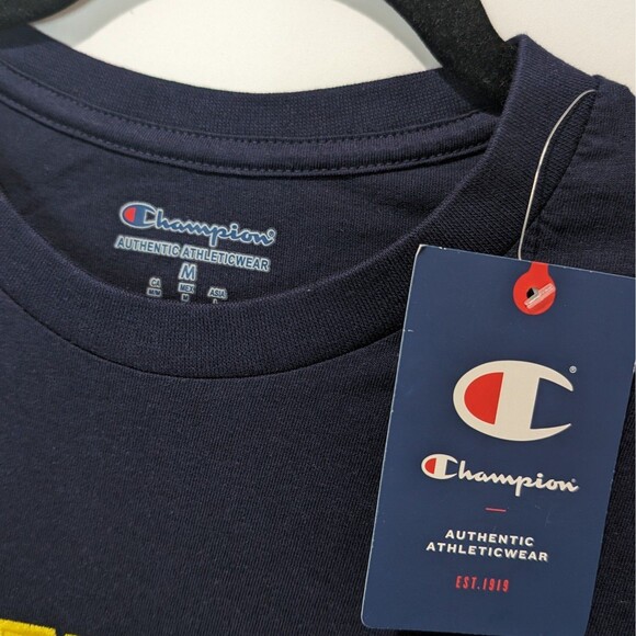 University of Michigan T-shirts | 2 Pack | Medium - Picture 3 of 6